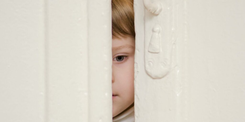 roblox-mandates-video-selfies-for-age-verification-of-young-users