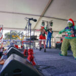 santa-and-elves-bring-festive-cheer-to-pioneer-park