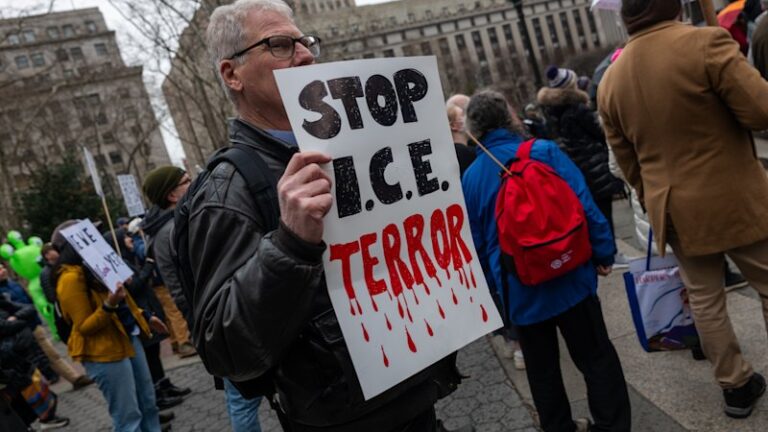 thousands-protest-in-us-cities-following-fatal-ice-shooting