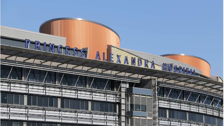 three-men-charged-with-fraud-in-queensland-hospital-scandal