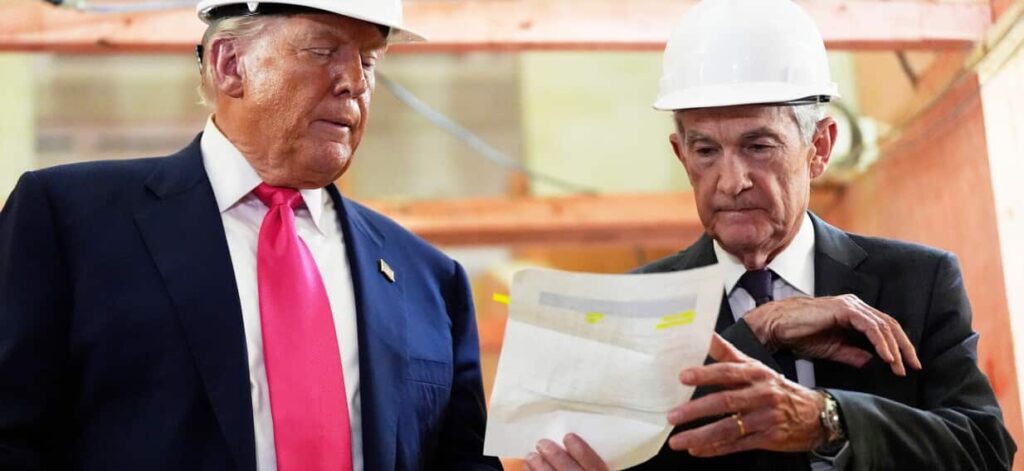 trump-criticizes-powell-as-tensions-rise-over-federal-reserve-policy