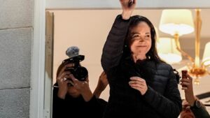 trump-s-decade-of-threats-leads-to-venezuelan-regime-change