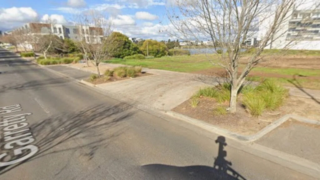 two-teens-injured-in-stabbing-attack-in-melbourne-s-caroline-springs