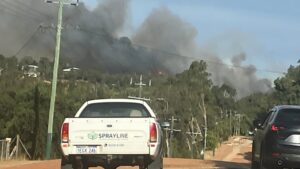 urgent-alert-bushfire-threatens-lives-in-perth-hills-act-now-