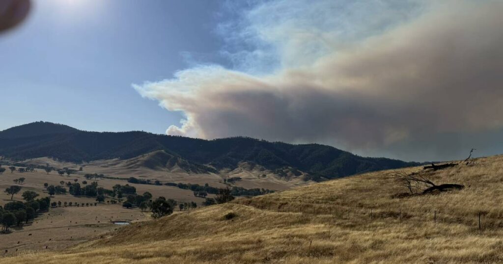 urgent-thologolong-residents-ordered-to-evacuate-as-bushfire-rages