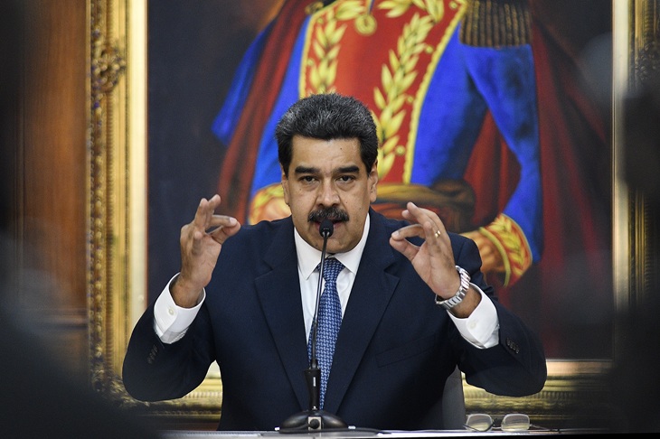 Nicolas Maduro Hosts The Simon Bolivar Journalism National Award Ceremony