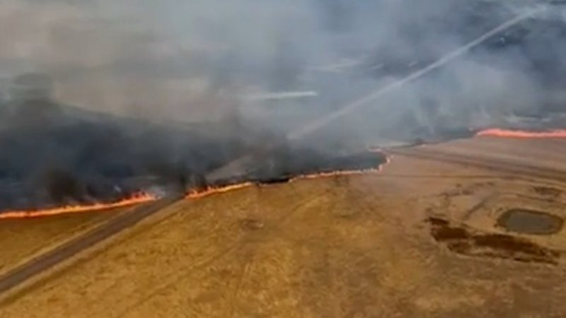 victoria-s-bushfire-emergency-downgraded-otways-blaze-update