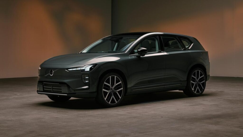 volvo-unveils-ex60-new-electric-suv-set-for-australia-in-2027