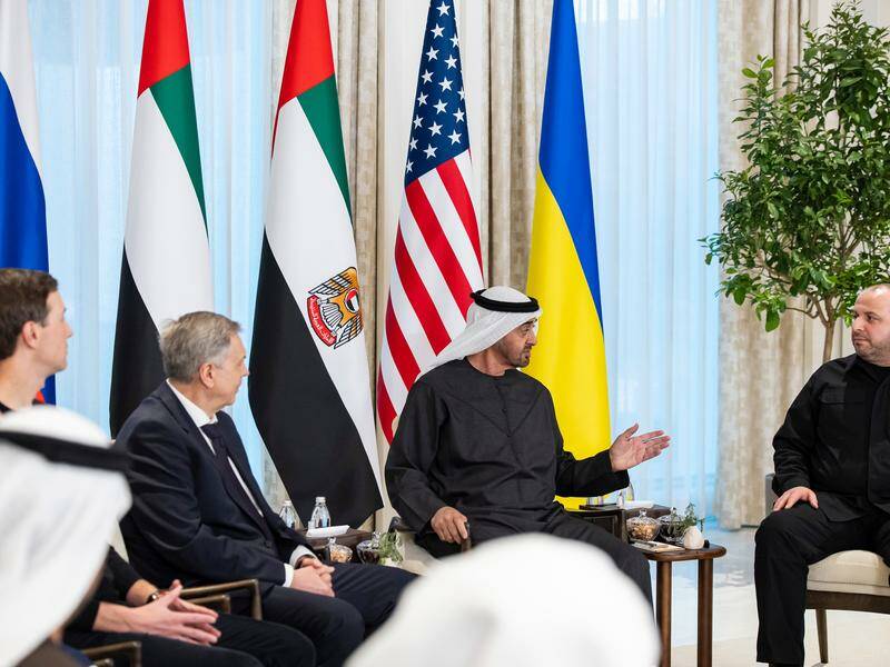 zelenskiy-calls-trilateral-talks-in-uae-constructive-amid-ongoing-attacks