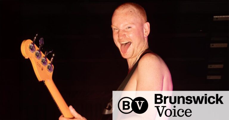 amyl-s-gus-romer-takes-break-in-brunswick-before-major-tour