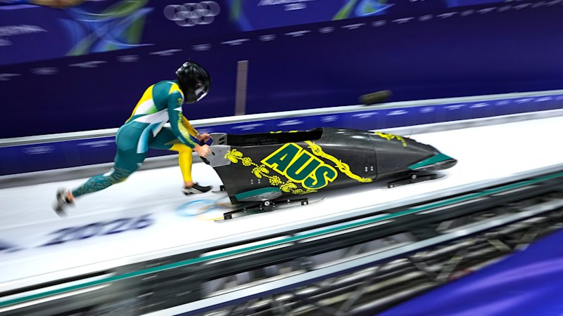 bree-walker-finishes-eighth-in-monobob-at-winter-olympics