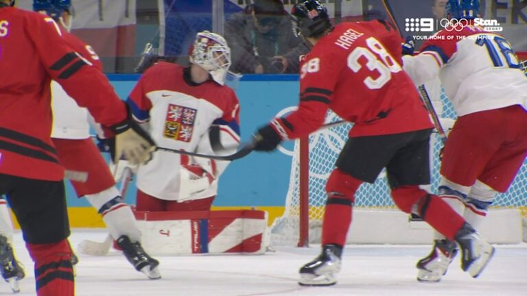 canadian-star-nick-suzuki-scores-late-to-equalize-against-czechia