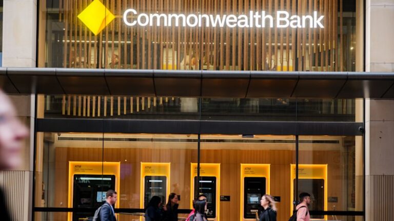 commonwealth-bank-reports-5-4-billion-profit-amid-economic-growth