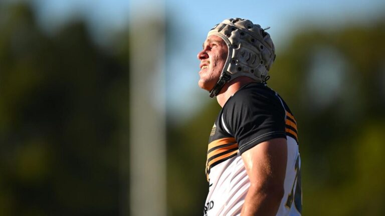declan-meredith-shines-as-brumbies-start-season-unbeaten