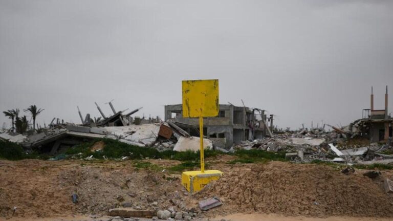 israeli-airstrikes-kill-nine-after-ceasefire-violations-by-hamas