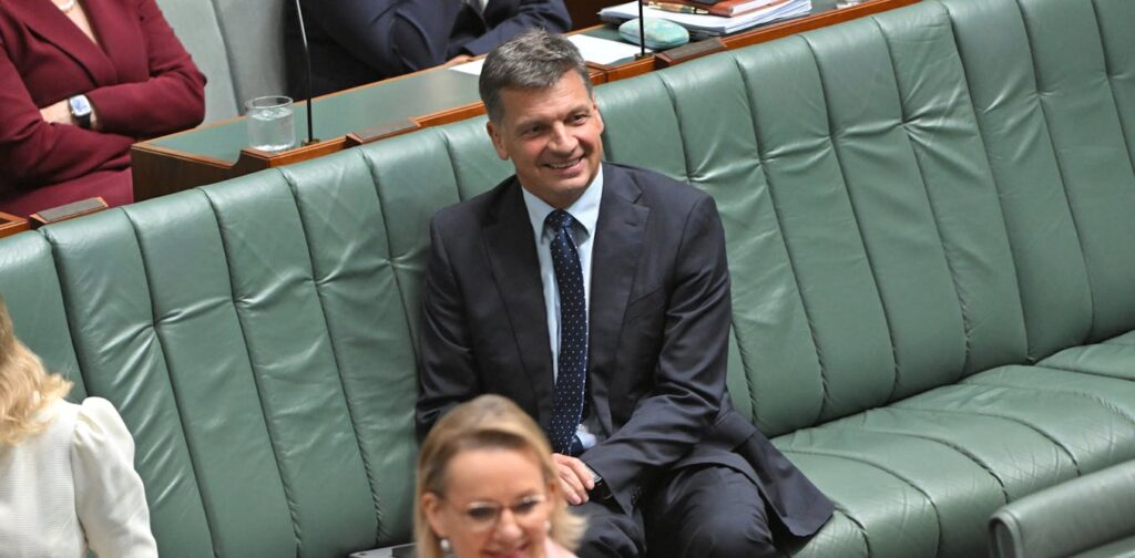 liberal-party-faces-leadership-crisis-amidst-disastrous-polls