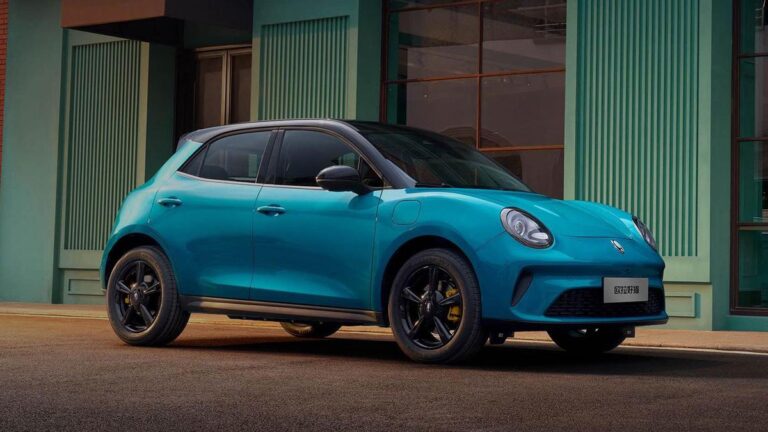 poland-bans-chinese-made-vehicles-from-military-bases-over-security-risks