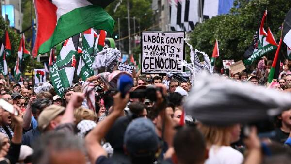 protests-erupt-in-australia-against-president-herzog-s-visit