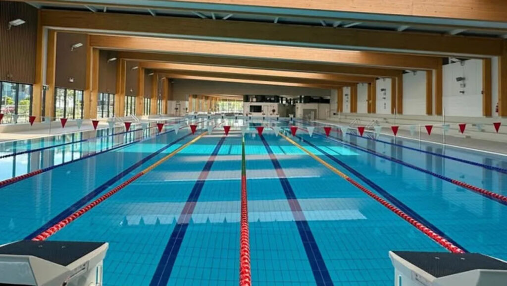 urgent-rescue-boy-rushed-to-hospital-after-near-drowning