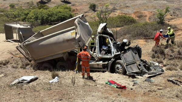 urgent-rescue-trapped-driver-freed-after-sofala-truck-rollover