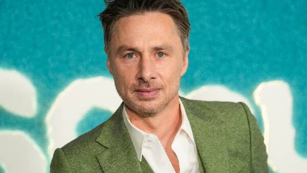 zach-braff-faces-pressure-directing-scrubs-revival-episode