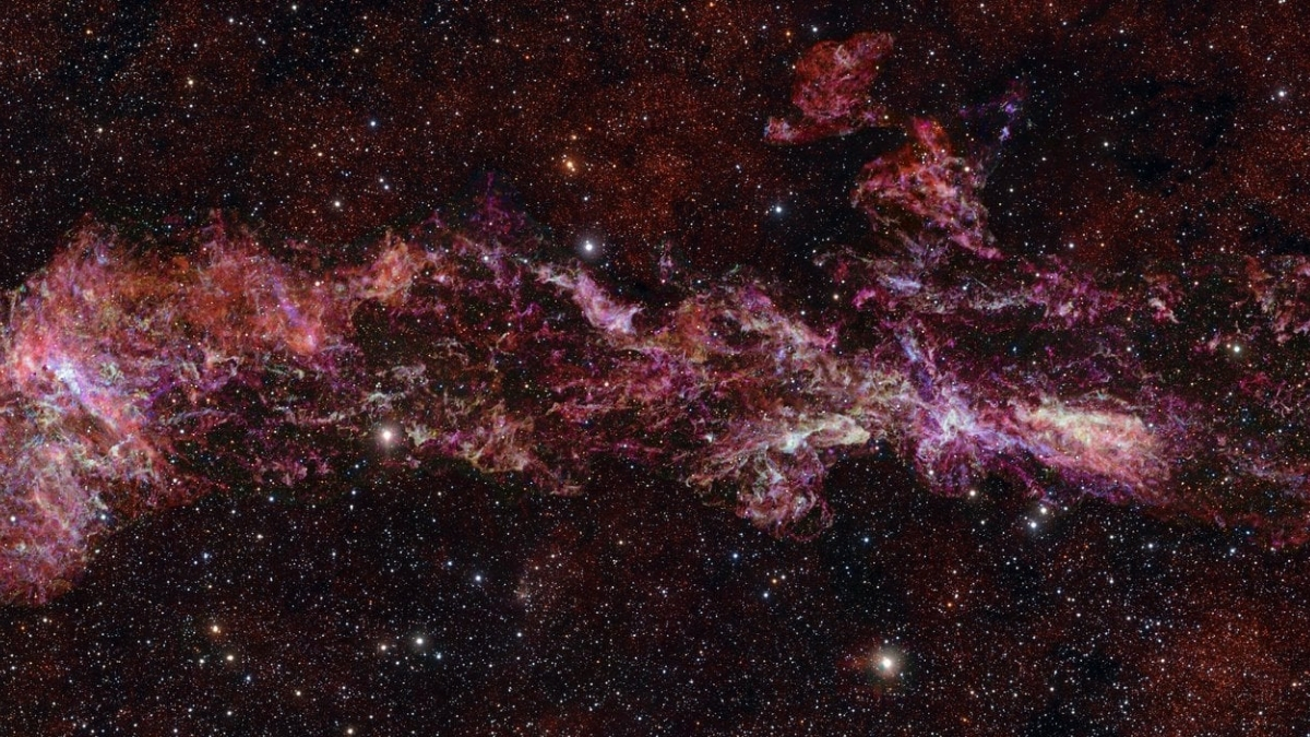 new-image-unveils-heart-of-milky-way-galaxy-in-stunning-detail