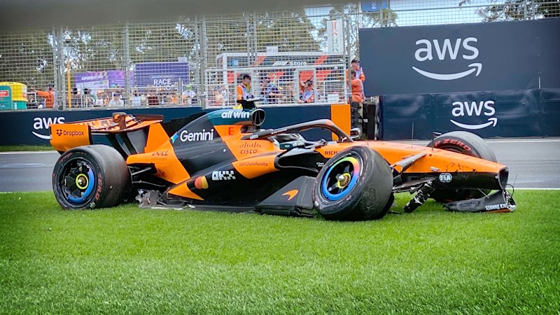 oscar-piastri-crashes-out-before-start-of-home-race-in-melbourne