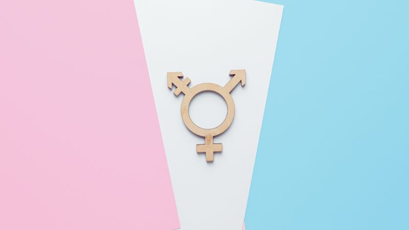 uk-nhs-halts-cross-sex-hormone-prescriptions-for-under-18s